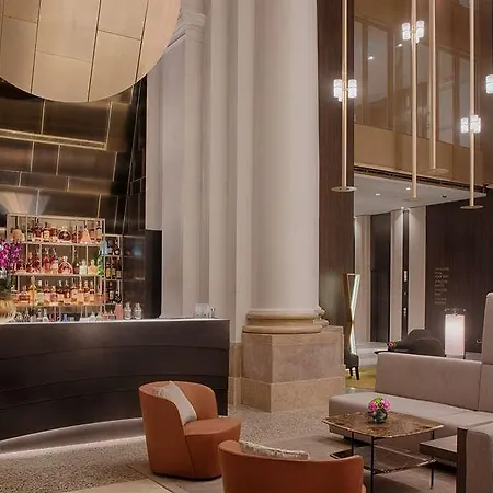 Hotel Nh Collection Life Mediolan