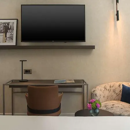 Hotel Nh Collection Life 4*