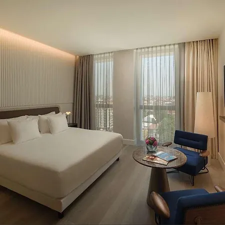 Nh Collection Life Hotel Milan